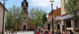 Immobilier-Champagne-au-Mont-D’or-village-église